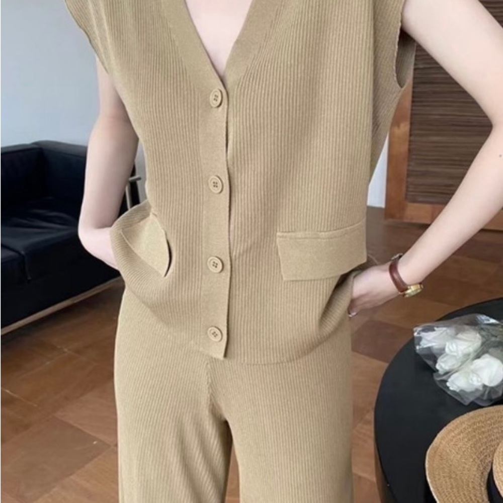 Women’s Knitted Coords Set